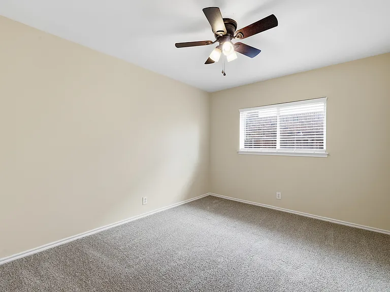9324 Cedar Point — Photo 18
