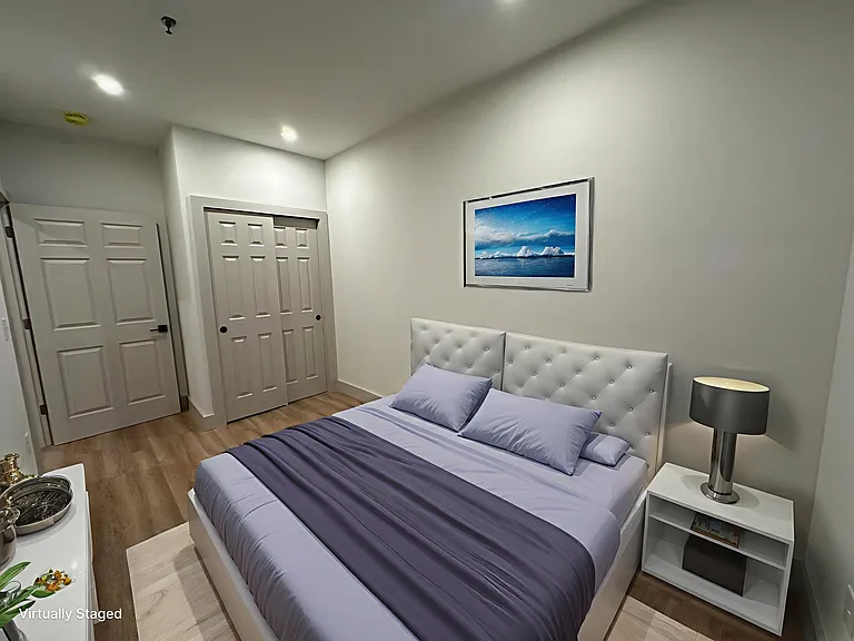 114 Main St #101 — Photo 9