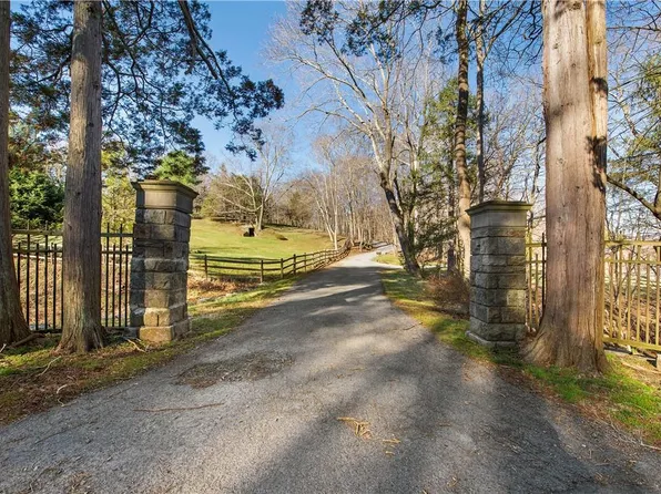 39 43 Reyburn Road, Katonah, NY 10536