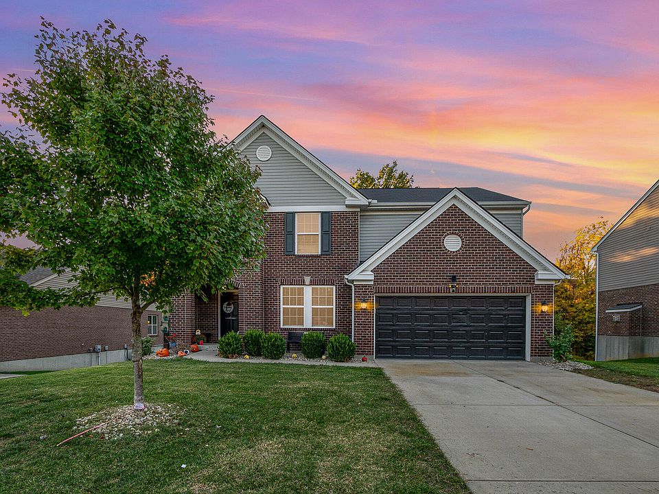 1st image of 296 Foxhunt Dr