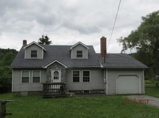 448 Deveaux St, Carrolltown, PA 15722