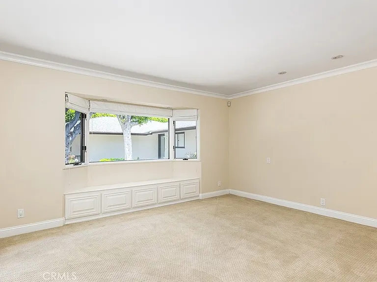 850 Chula Vista Ave — Photo 23