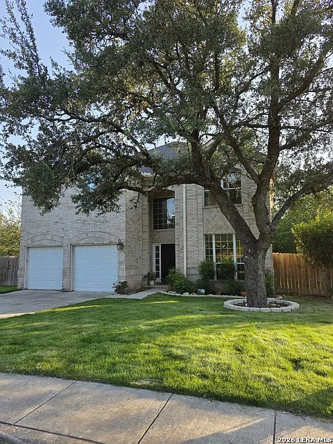 4 bed, 3.0 bath, 2268 sqft, $3,000 — Photo 2