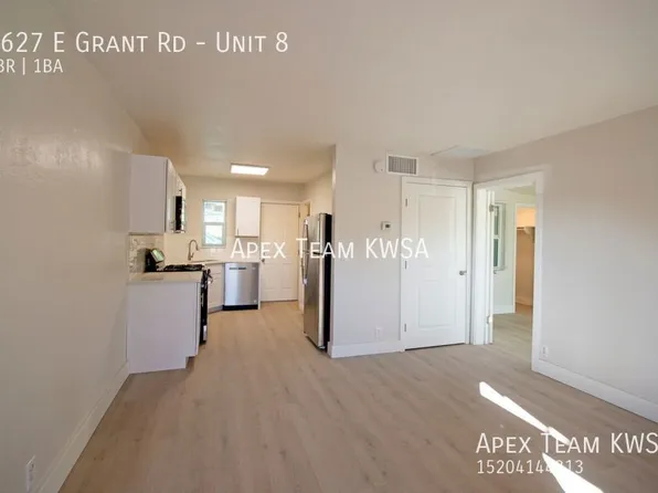 2627 E Grant Rd, Tucson, AZ
