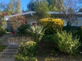 23000 Ardwick St, Woodland Hills, CA 91364