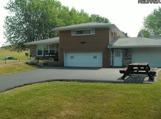 1499 Mick Rd, Wellsville, OH 43968