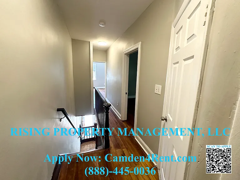749 Spruce St — Photo 7