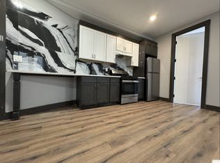 273 Liberty Ave #1R, Jersey City, NJ 07307