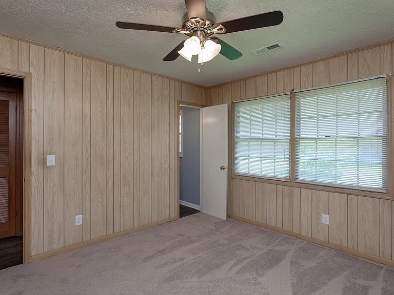 203 S Alston St — Photo 19