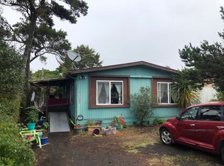4585 Foulweather St, Florence, OR 97439