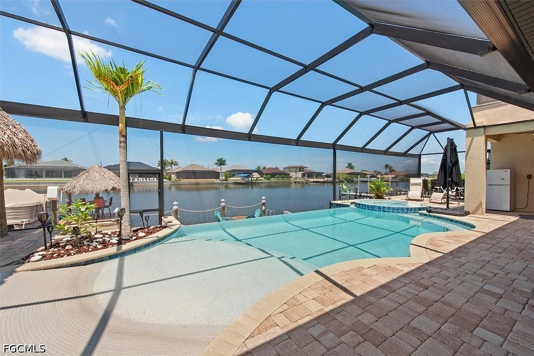 3 bed, 3.5 bath, 3368 sqft, $6,000 — Photo 1