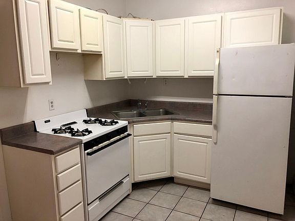 5th image of 6259-57 N Lakewood Ave #1