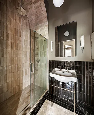 Bathroom, photo 1
