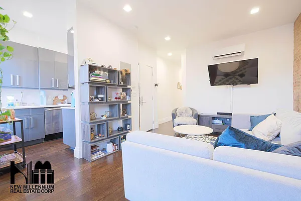 Rented by NMRE | media 15