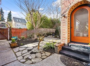 6010 35th Ave NE, Seattle, WA 98115