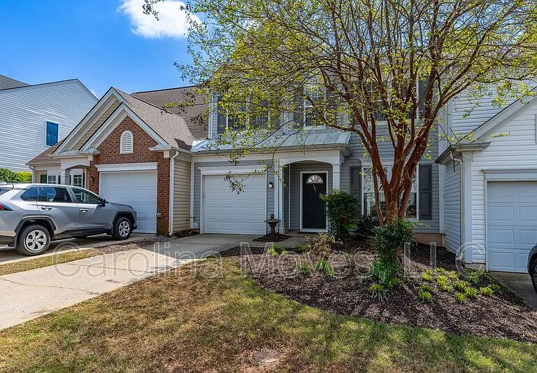 106 Waterford Park Dr — Photo 2