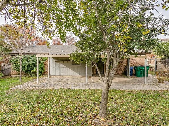 4th image of 6520 Brookdale Dr