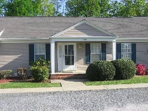2nd image of 1002 Royal Garden Ct