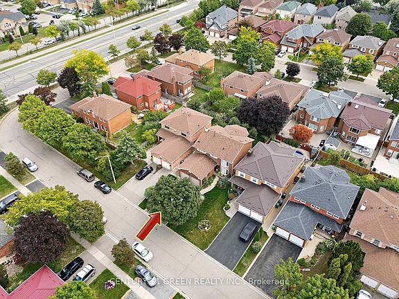 5th image of 418 Chieftan Cir