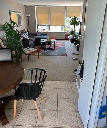 5th image of 3930 N Pine Grove Ave APT 516