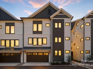 4211 Walker Rd, Charlotte, NC 28211