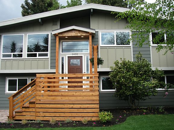 3rd image of 1431 218th St SW