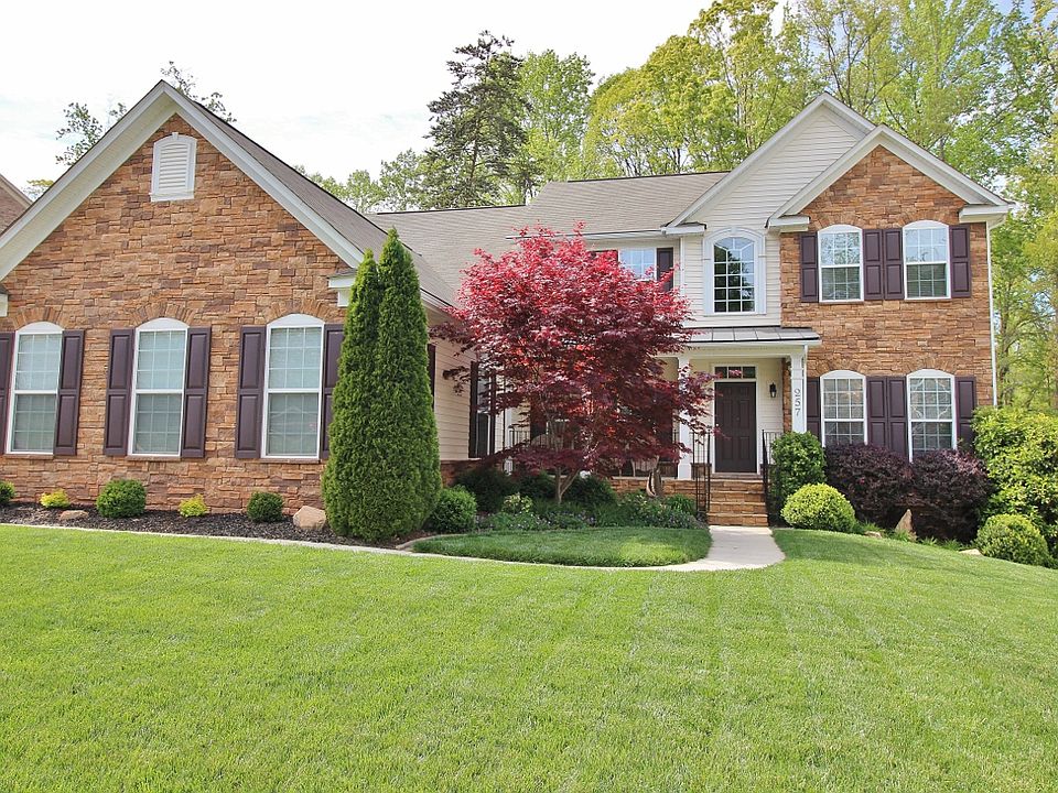 1st image of 257 Squirrel Ln