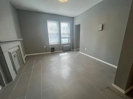 Rented by Silverkey Realty Inc | media 9