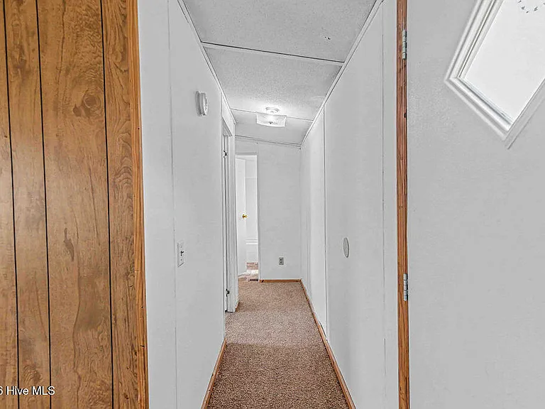 118 Jen & Jess Ln — Photo 19