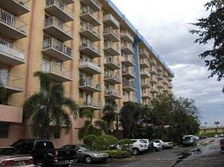 1st image of 801 NW 47th Ave APT 419W