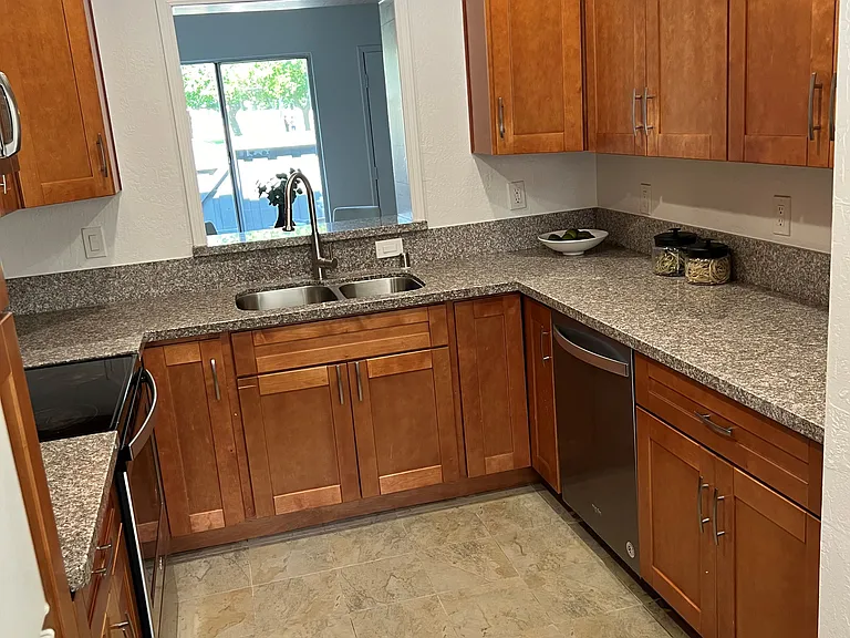 4861 Mintwood Ct — Photo 22