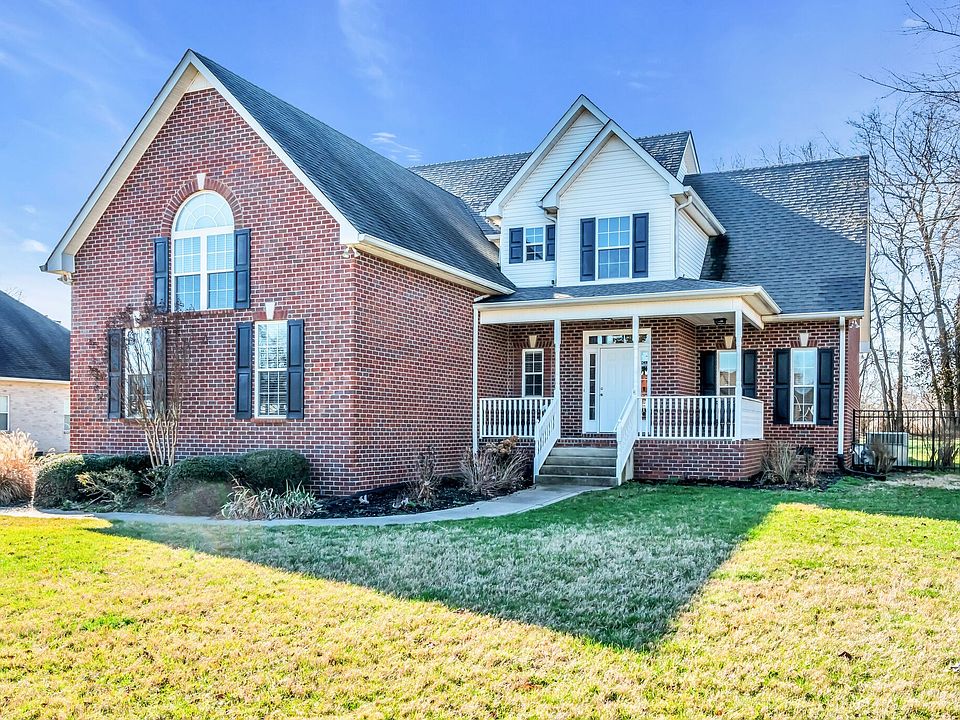 1st image of 148 Mimosa Dr