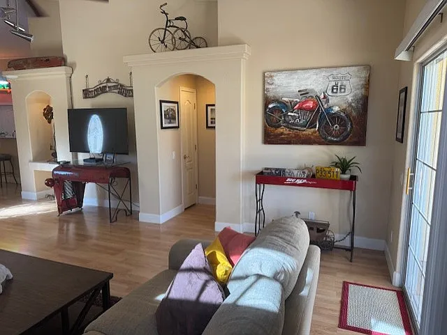 2982 Camino Del Rio — Photo 6