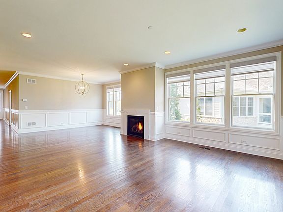 5th image of 1695 Elderberry Ct