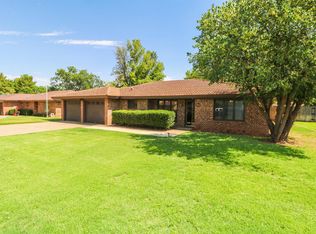 204 E 27th St, Littlefield, TX 79339