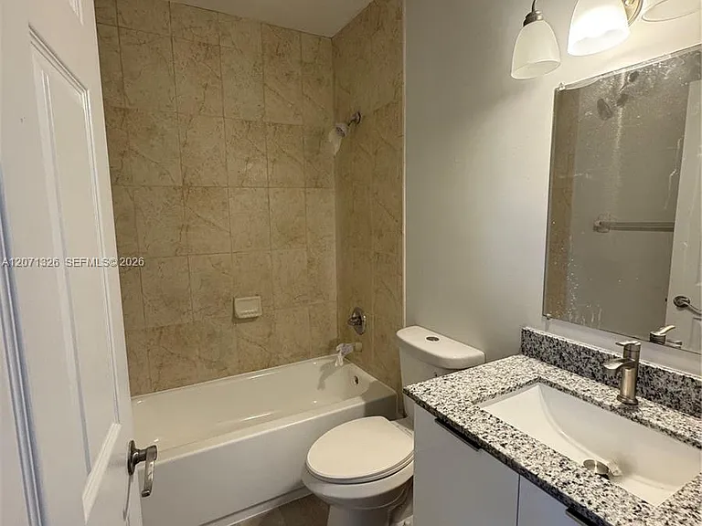 5736 Tyler St — Photo 10