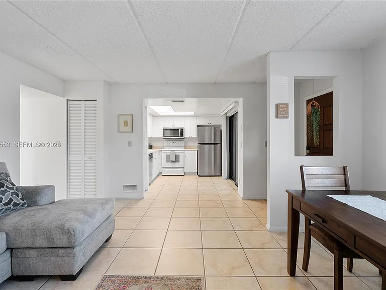 1145 N Shannon Ave #39 — Photo 10