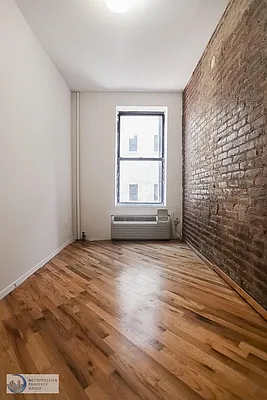 Rented by Metropolitan Property Group | media 36