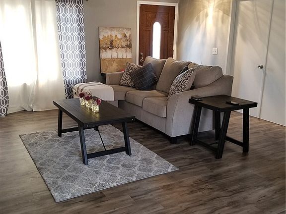 2nd image of 1084 W Northpark Blvd
