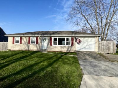 747 Governor Rd, Valparaiso, IN, 46385