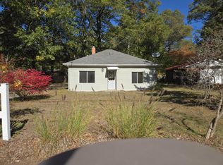 1480 E Summit Ave, Muskegon, MI