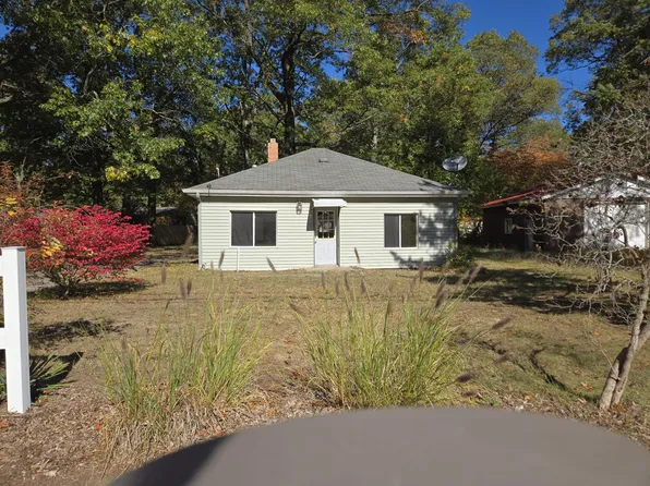 1480 E Summit Ave, Muskegon, MI 49444