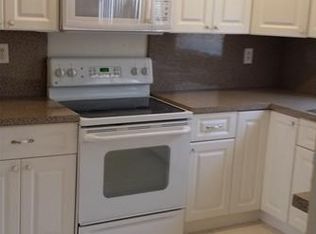 5615 Blueberry Ct #150, Lauderhill, FL 33313