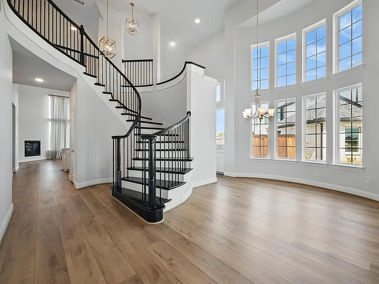 3010 Barefoot Ln — Photo 9