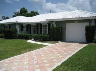 1054 SW 3rd St, Boca Raton, FL 33486