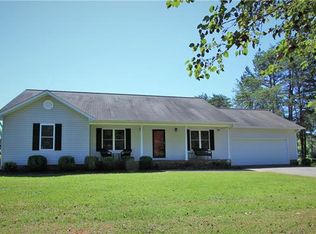 4862 Rock Barn Rd, Claremont, NC 28610