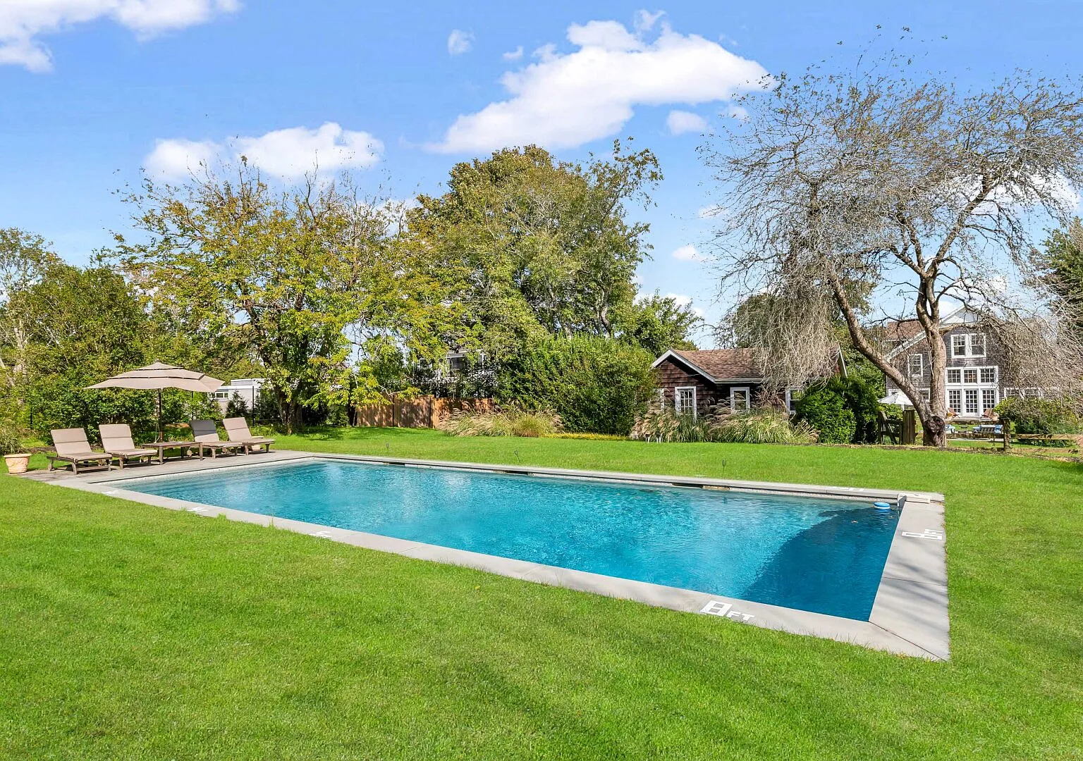 Beautifully Restored Barn, Open First Floor Plan, private pool — Photo 2