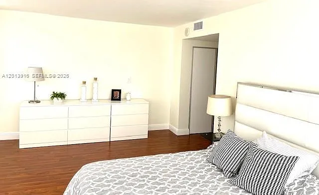 2500 Parkview Dr #2114 — Photo 12