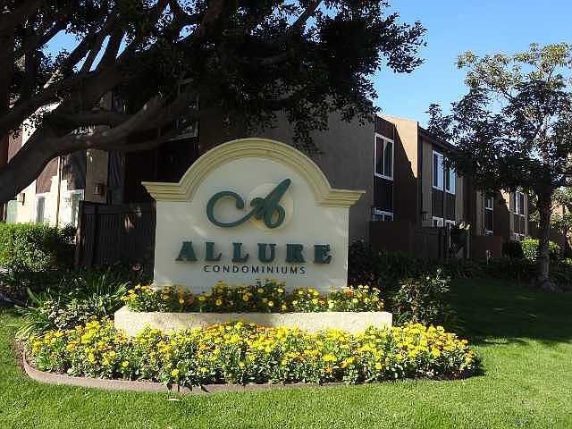 1st image of 3456 Castle Glen Dr Unit 165