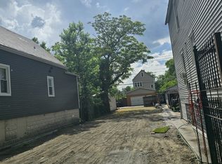 5226 S Loomis St, Chicago, IL